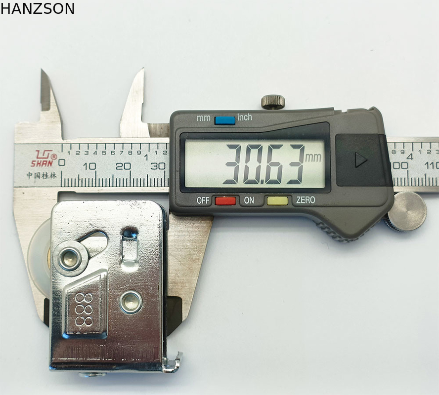 ゲートの滑車の引き戸のナイロン ローラーは0.8mm 1mm 1.2mmの厚さを動かす