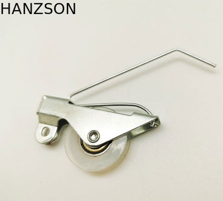 プラスチック カバー アルミニウム引き戸のローラー1.2mmの鉄のシート材料OEM